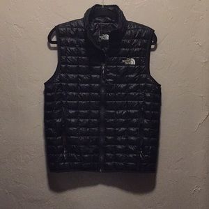 NORTH FACE DOWN VEST!!!! Small